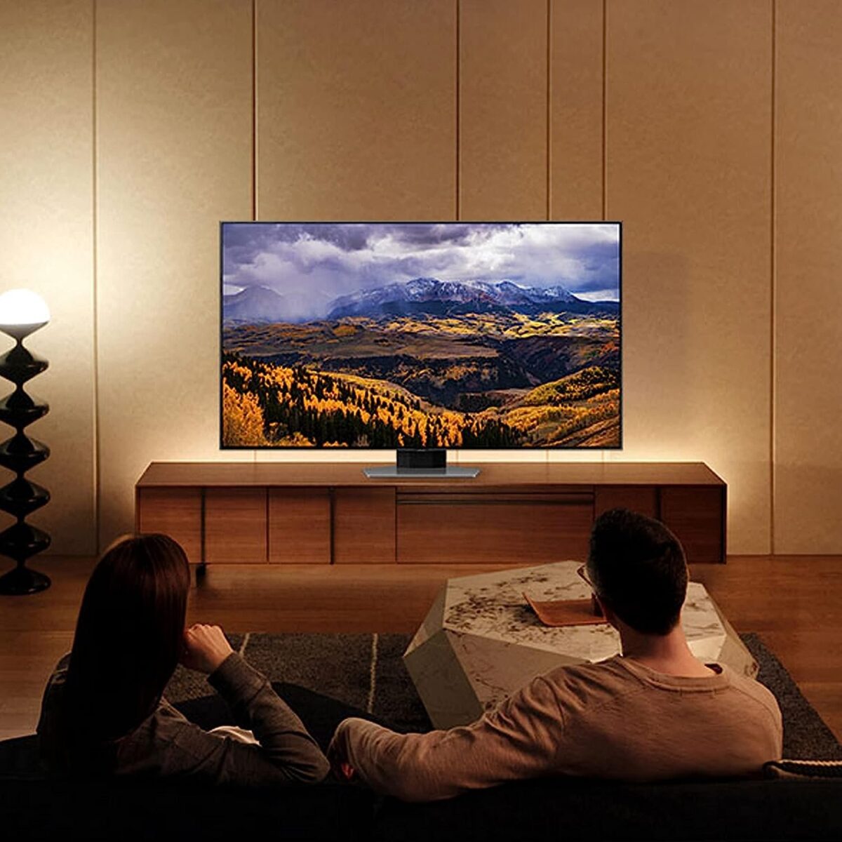 Samsung 75 Inch QLED 4K Smart TV, (Series Q80C), Neural Quantum Processor 4K, Quantum HDR+, Color Carbon Silver Model – QA75Q80CAUXZN – 1 Year Warranty. - Image 3