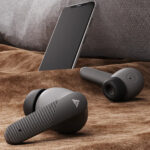 Boult Audio Z35 Earphones with ZEN ENC Mic, 32H Playtime - Image 2