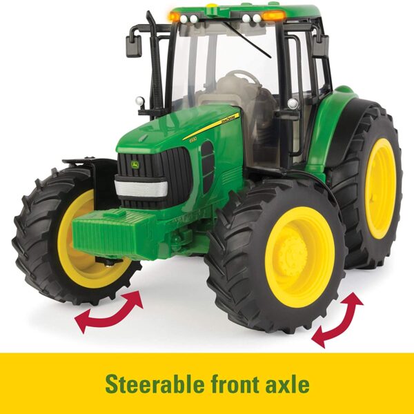 TOMY John Deere Big Farm Tractor with Wagon