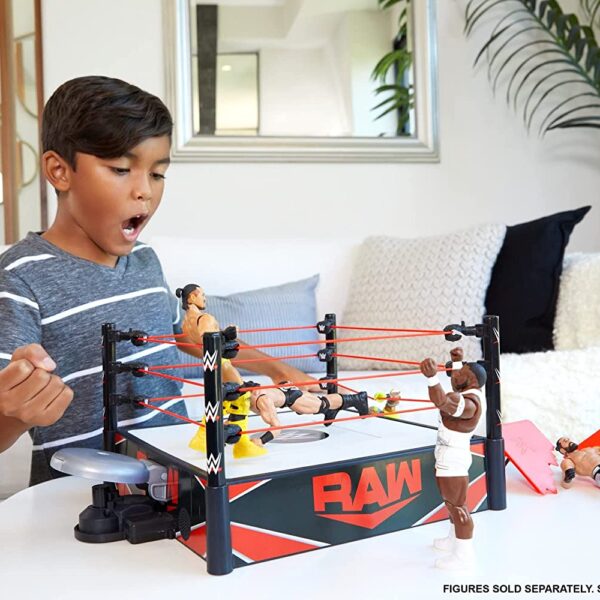 WWE Wrekkin Kickout Ring Playset