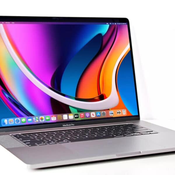 Apple MacBook Pro 2019 | Intel Core i7 2.6GHz 6 Cores | 16 GB RAM DDR4  | AMD Radeon Pro 5300 | 512GB SSD | 16‑inch (diagonal) |LED‑backlit display with IPS technology; 3072‑by‑1920 native resolution