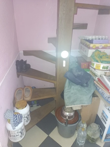 Mini LED Touch Sensor Rechargeable Night Light Round Lamp photo review