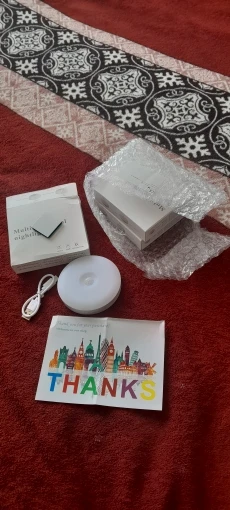 Mini LED Touch Sensor Rechargeable Night Light Round Lamp photo review