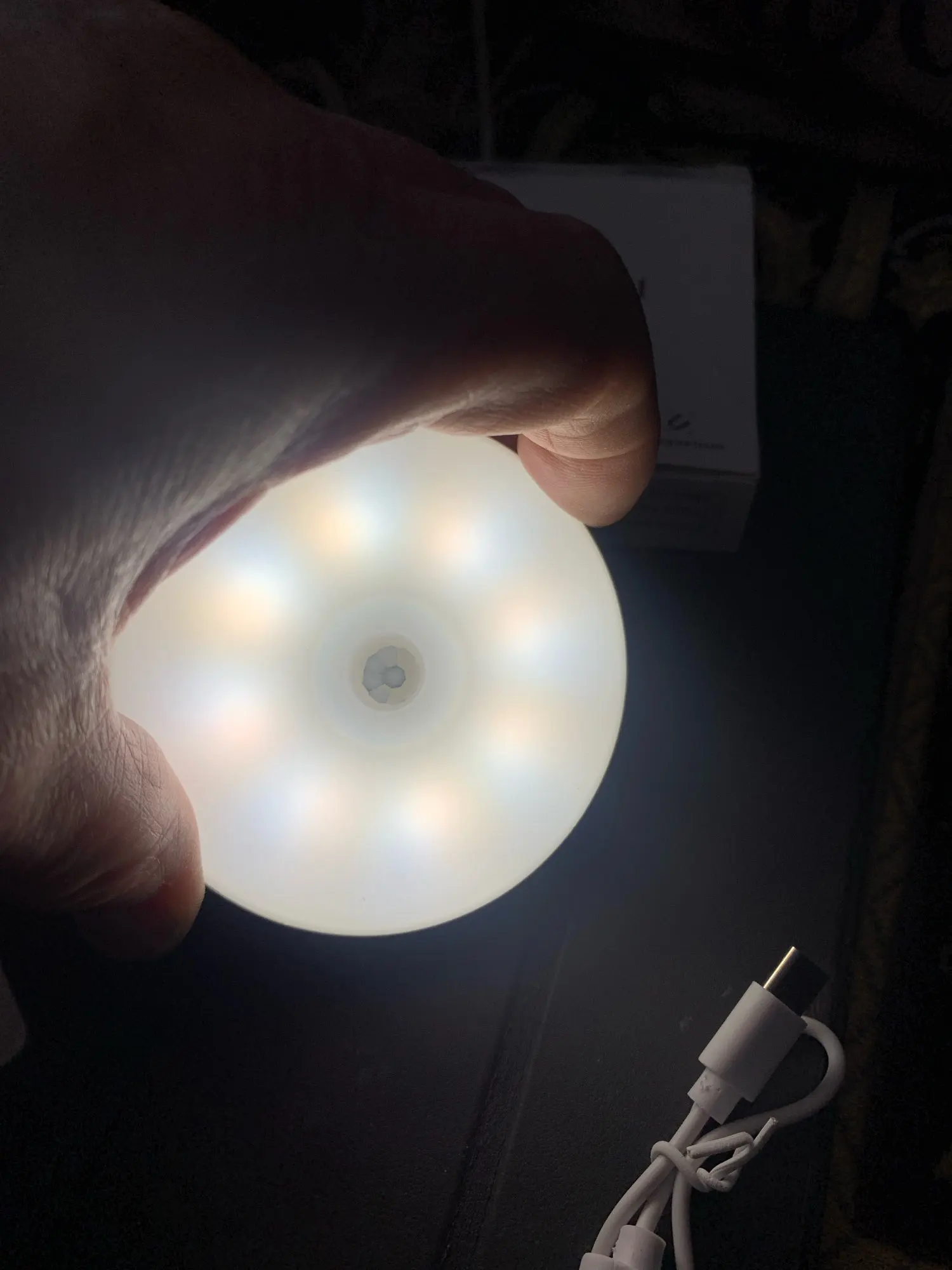 Mini LED Touch Sensor Rechargeable Night Light Round Lamp photo review