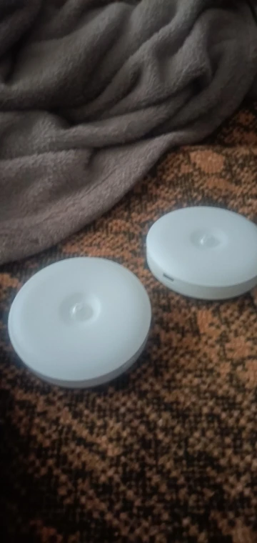 Mini LED Touch Sensor Rechargeable Night Light Round Lamp photo review