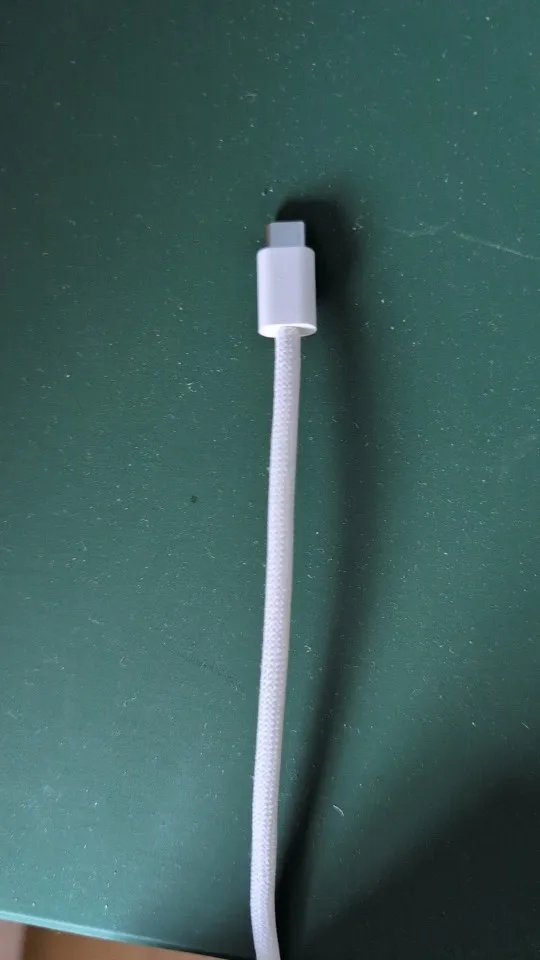 Baseus 100W Type-C to Type-C Fast Charging Cable photo review