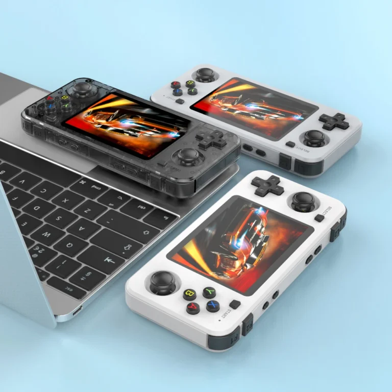 Side angle of BOYHOM R36H portable Linux game console