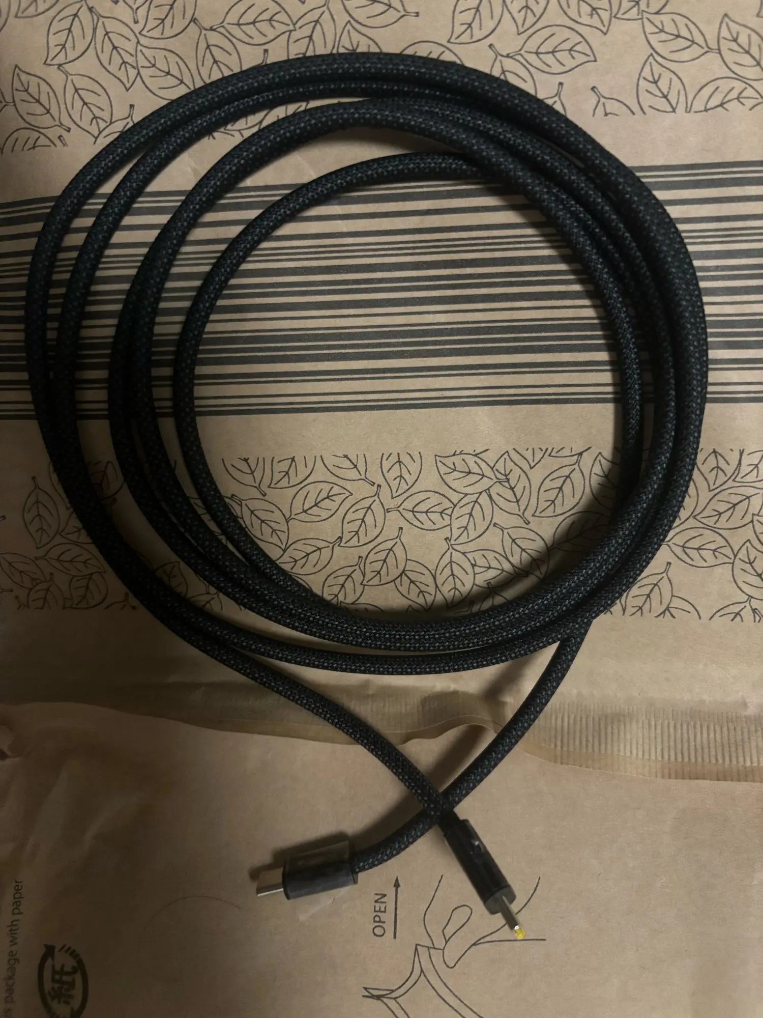 Baseus 100W Type-C to Type-C Fast Charging Cable photo review
